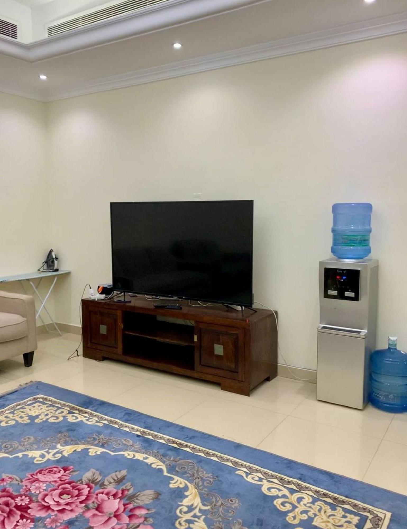Room In Holiday House - Luxury Room For Seven People Dubái Exterior foto